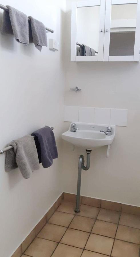 Burdekin Motor Inn Home Hill Buitenkant foto